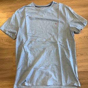 Tommy Hilfiger T shirt